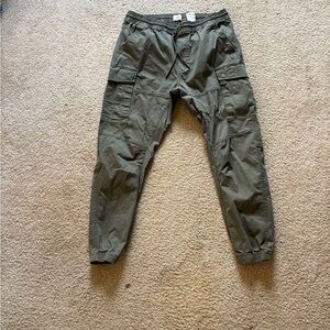 Old Navy Men's Green Cargo Pants